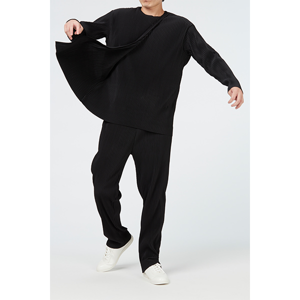 Layered Pleats Pullover / Khaki | Perfume Closet | A!SMART