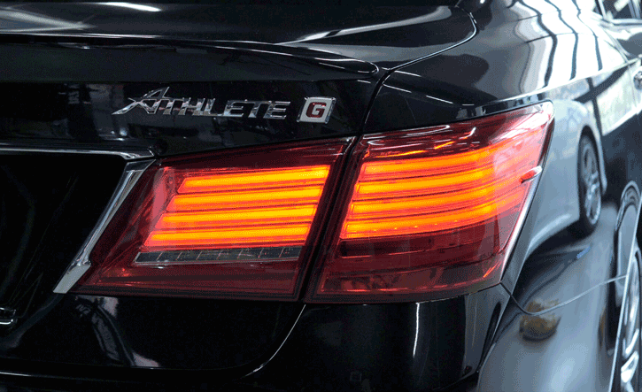 クラウン210系用ジュエルLEDテールREVO VALENTI(ヴァレンティ)｜CROWN