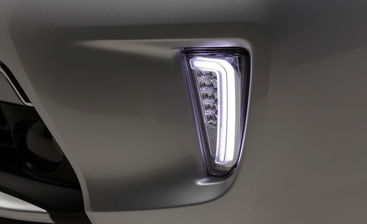 プリウス30系後期用LEDフロントウインカー・Ver4 REVIER(レヴィーア