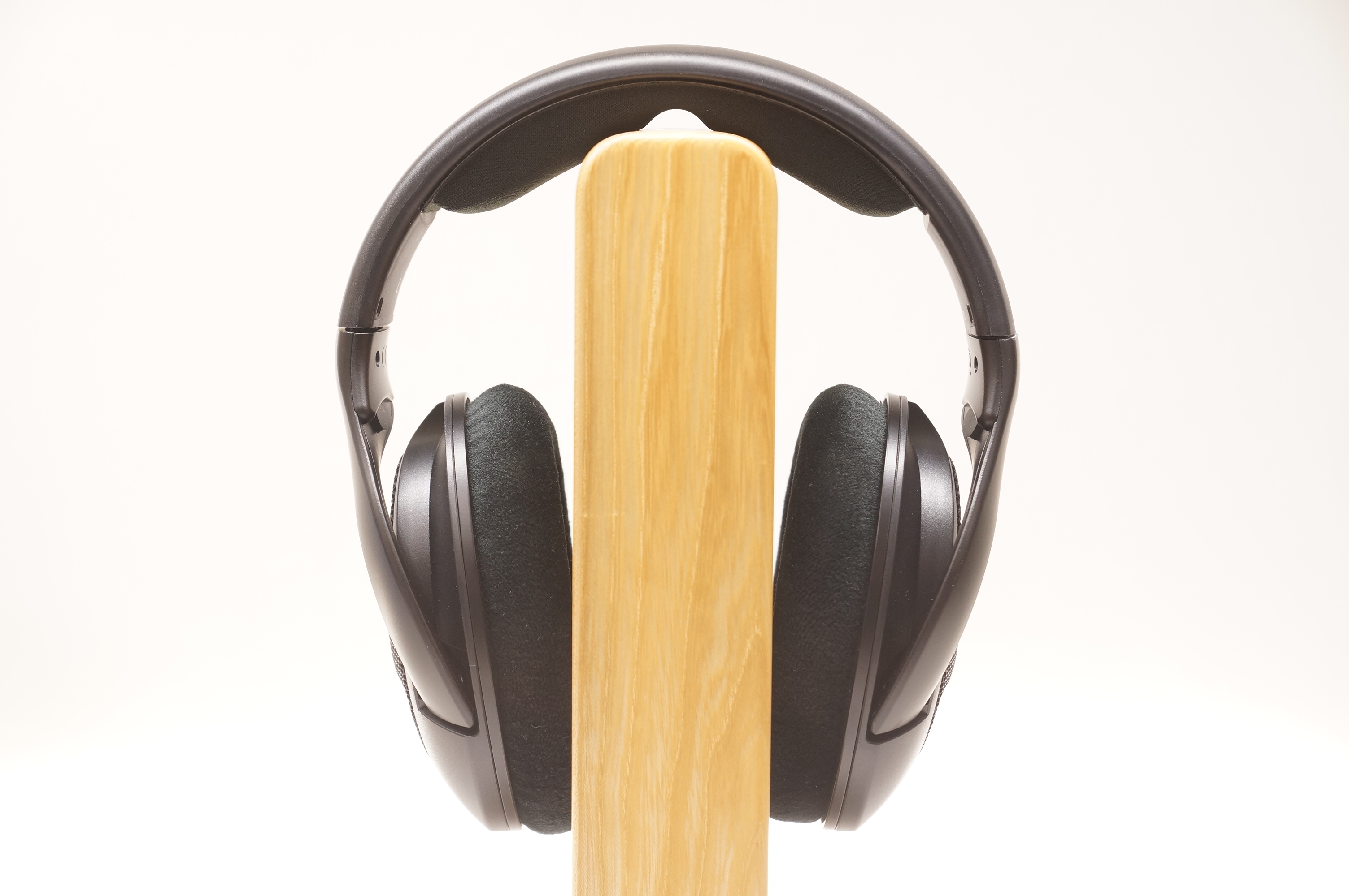 アバックWEB-SHOP / 【中古】SENNHEISER HD560S【コード01-11968