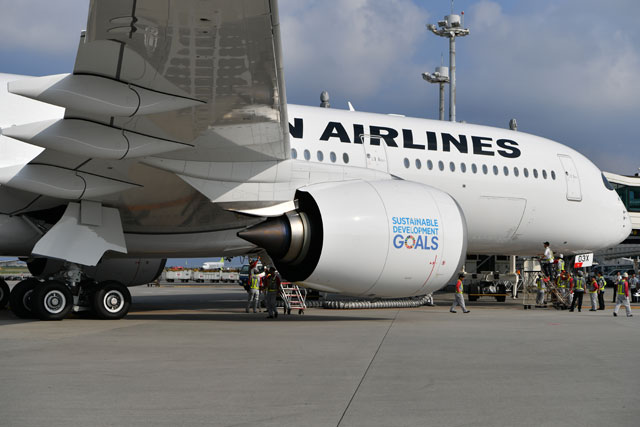 エコの3号機、那覇でお披露目 写真特集・JAL A350-900 JA03XJ（1）