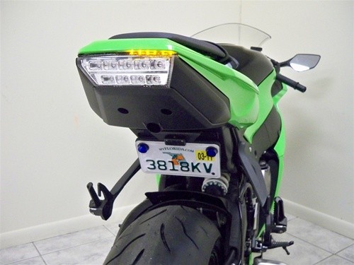 ZX-10R (11-15) ナンバーイン フェンダーレスキット｜AxxL