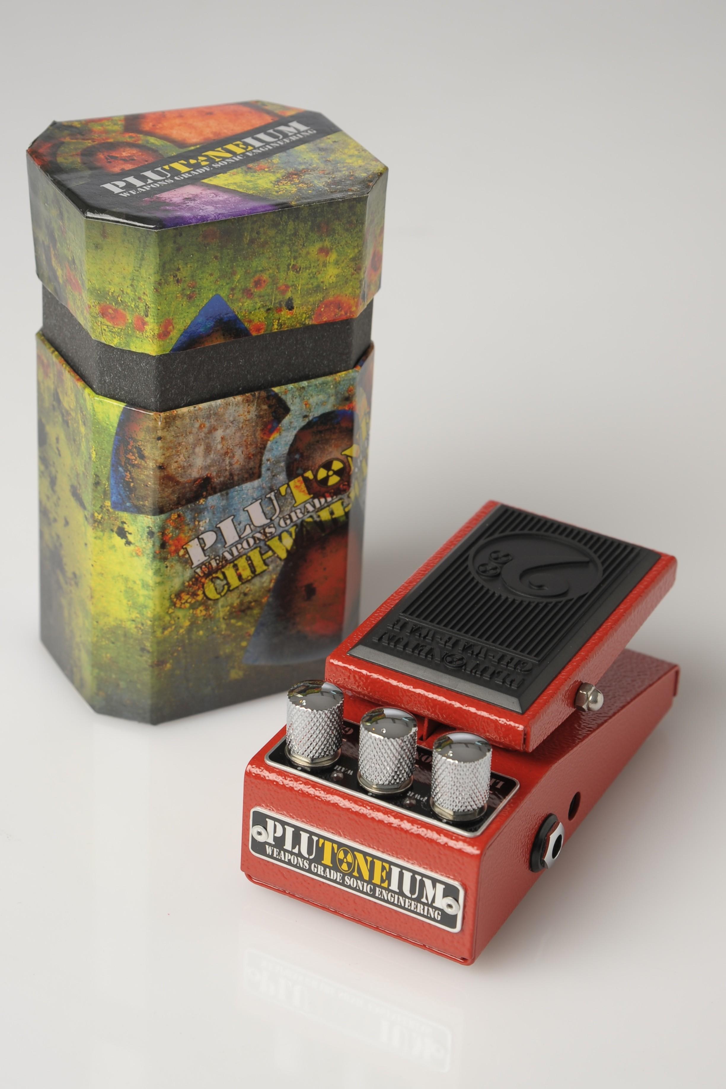 Plutoneium Chi-Wah-Wah Bass | Axe And You Shall Receive