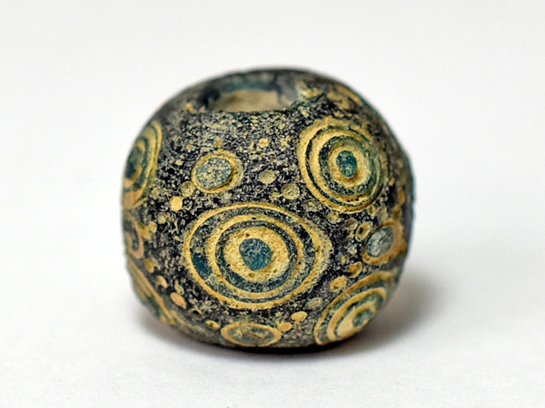 2105】中国戦国とんぼ玉 重ね緑多眼貼付扁平丸型中玉,アンティーク