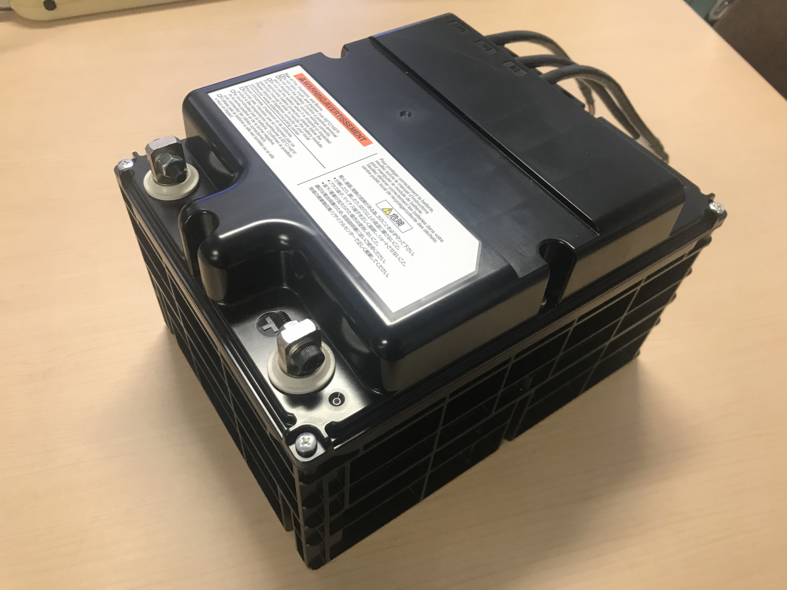 送料込み ソニーリチウムバッテリーMタイプ専用 特殊充電器AC-SQ950