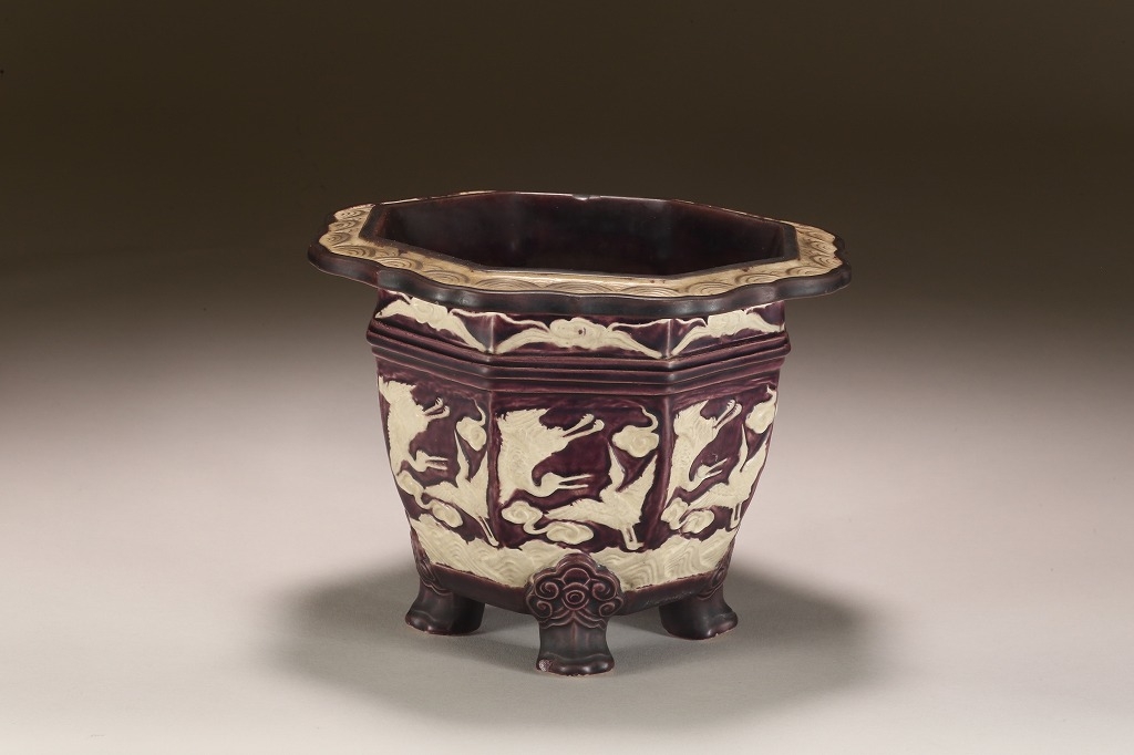 御庭焼 南紀偕楽園製 交趾 花草文 菓子鉢 共箱 V 9513 御庭焼 南紀偕