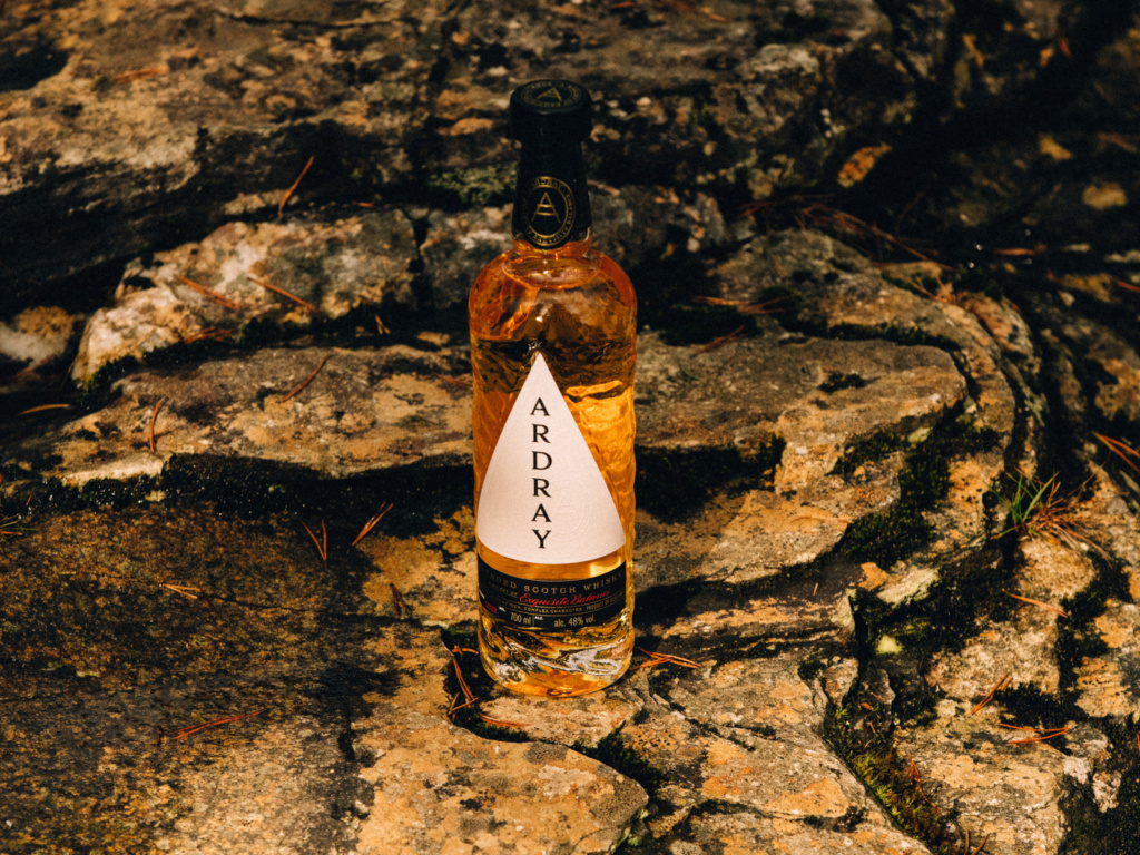 日本未発売サントリーARDRAYアードレイウィスキー