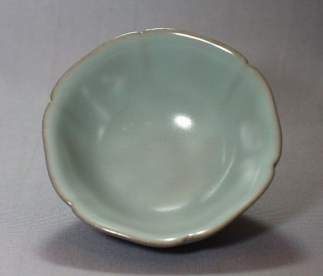 島田幸一 作 青瓷輪花盃 商品詳細｜ギャラリービーンズWEBSHOP｜薩摩焼