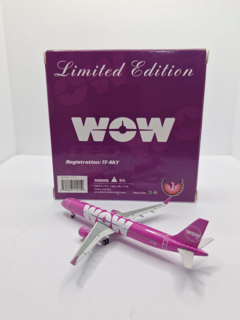 Phoenix 1:400 WOW Air TF-SKY Airbus A321-Neo - Bedfordshire