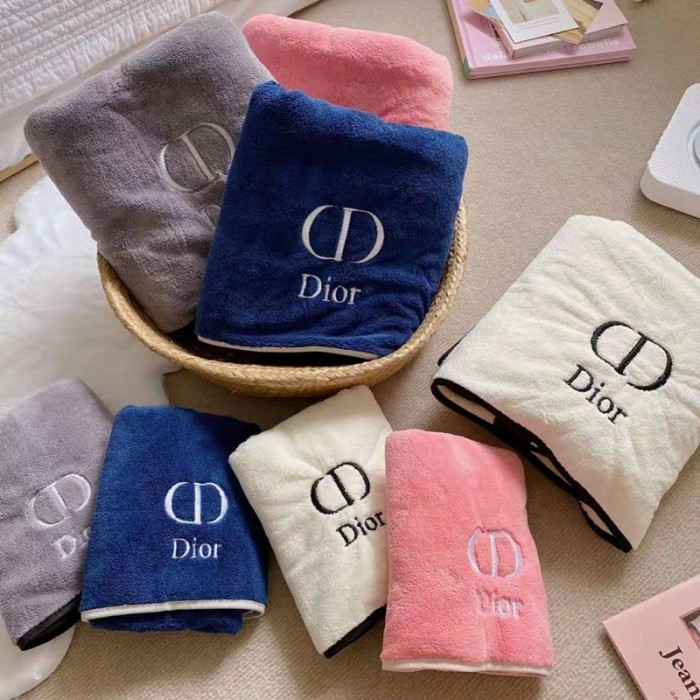 ハイブランドディオールファッションタオル高級感コットン 肌に優しい