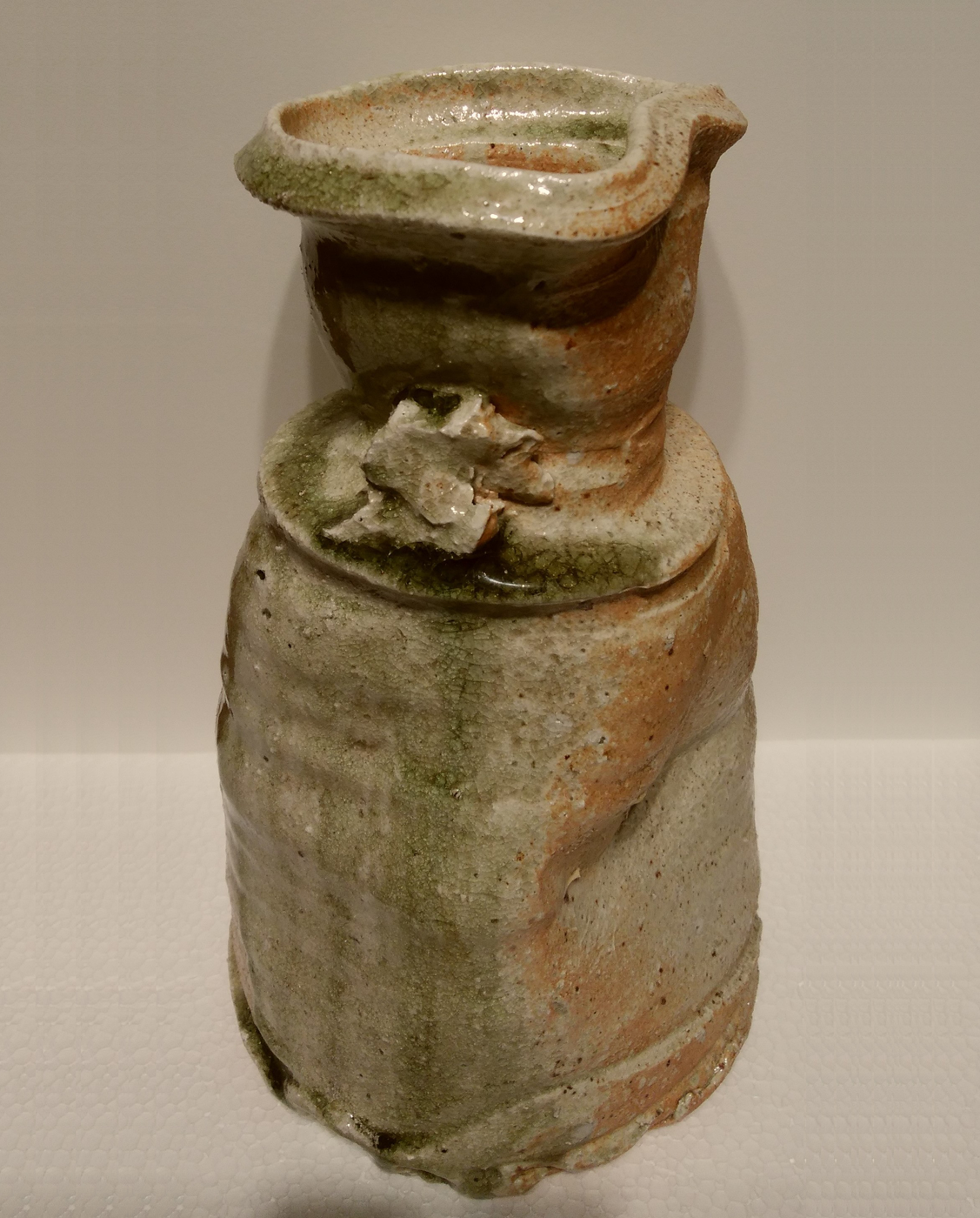 辻村史朗 伊賀花入 T−9 辻村史朗 伊賀花掛け T-9 Shiro Tsujimura Iga