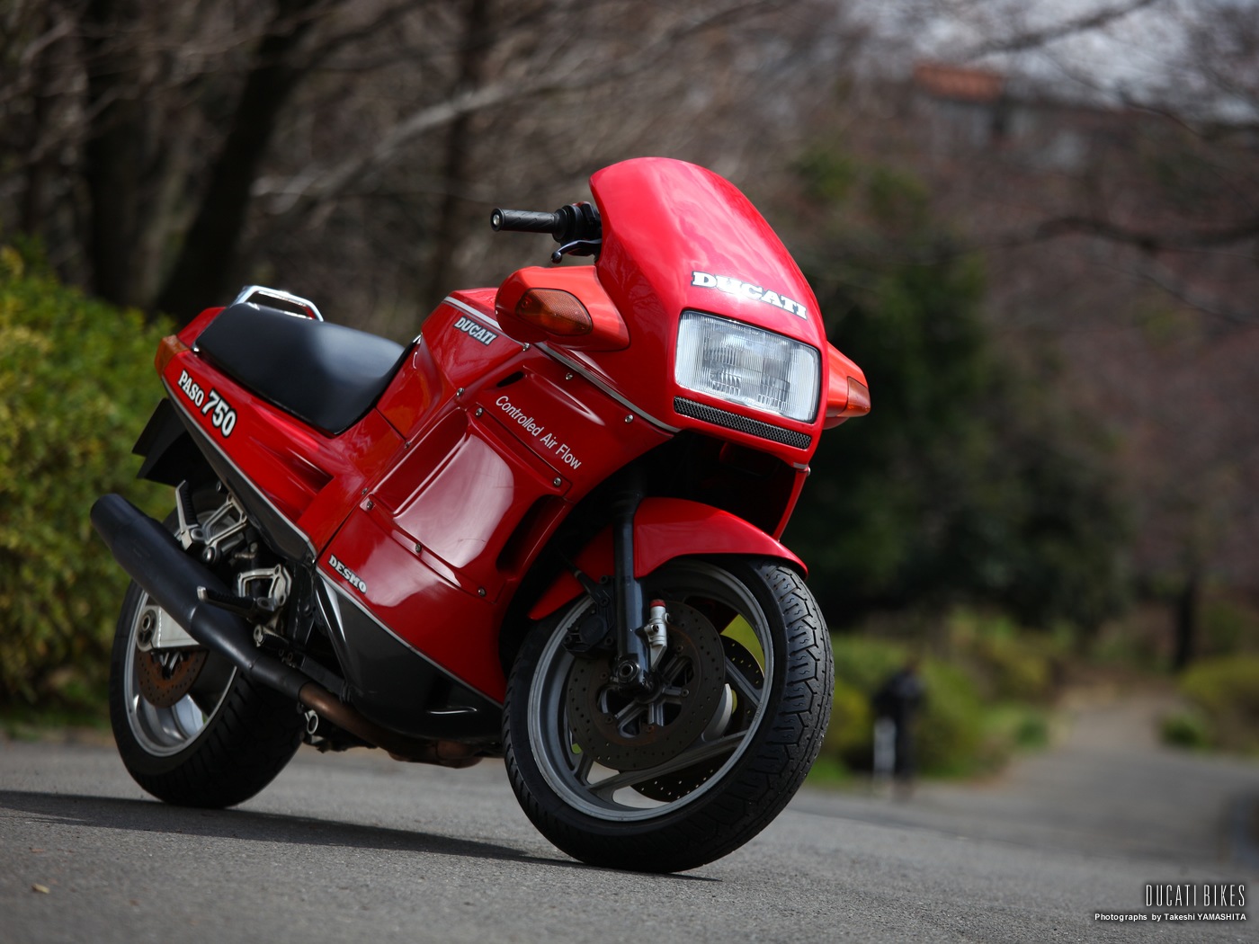 DUCATI PASO 750 ウインカーレンズ ドゥカティ パソ 【公式通販】