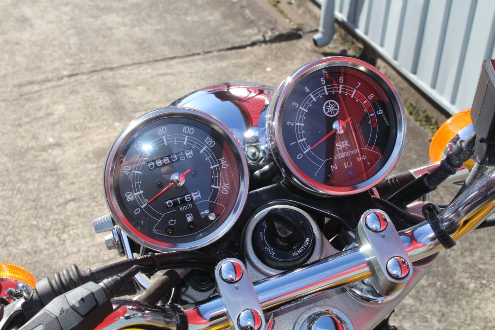YAMAHA SR400 スピードメータータコメーターセットジャンク
