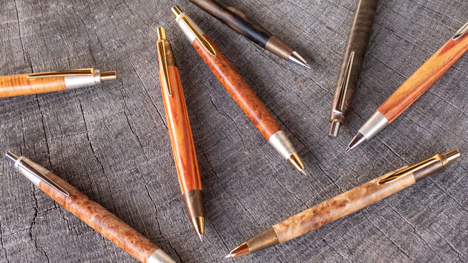 限定品・斑紋着色金具のペン | 野原工芸｜作り手の裏話 野原