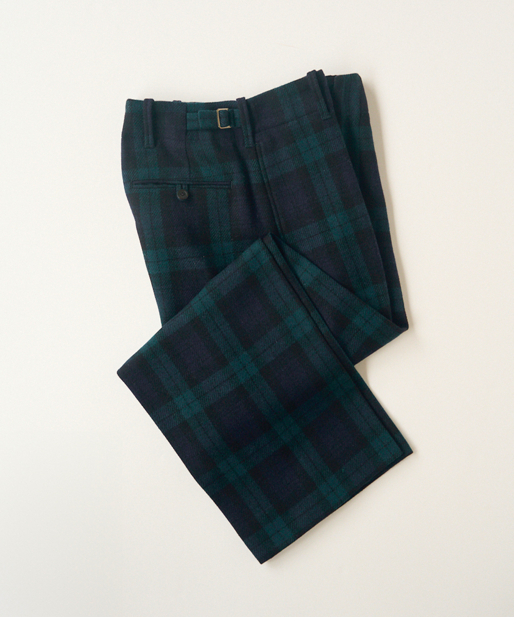 ブラックウォッチ特集｜モノトーンで引き出す「大人の洗練」MEN &WOMEN