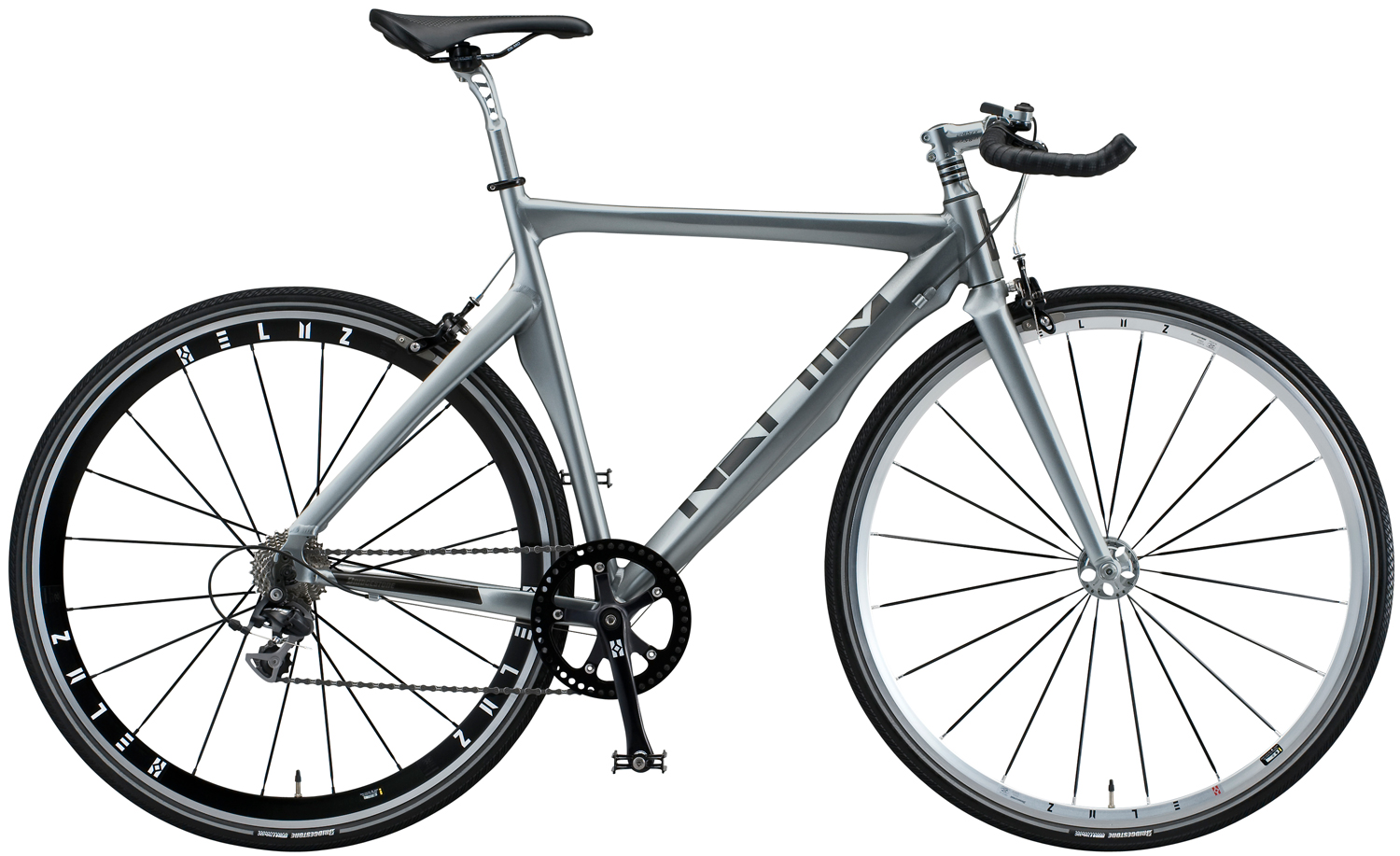 ナリフリ × ブリヂストンサイクル ストリートから生まれたスピード