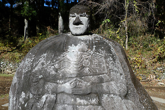 第312回 諏訪・神仏の旅① 「万治の石仏」 - 仏像ワールド