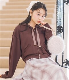 ロゴテープパーカー