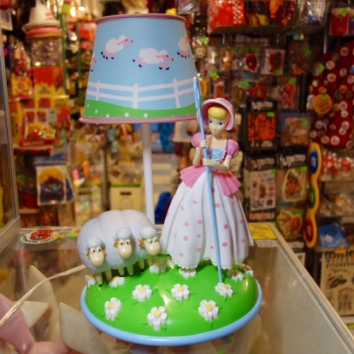 トイストーリー ボーピープ ランプ フィギュア トイストーリー TOY