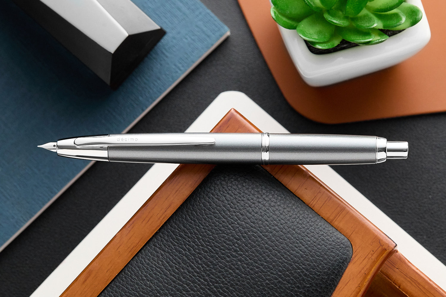 Pilot Vanishing Point Decimo Fountain Pen - Dark Grey - The Goulet