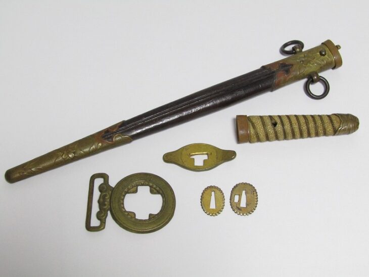 模造刀 海軍 短刀 旧日本軍 尾形刀剣 海軍大刀 海軍士官短剣(GN-16