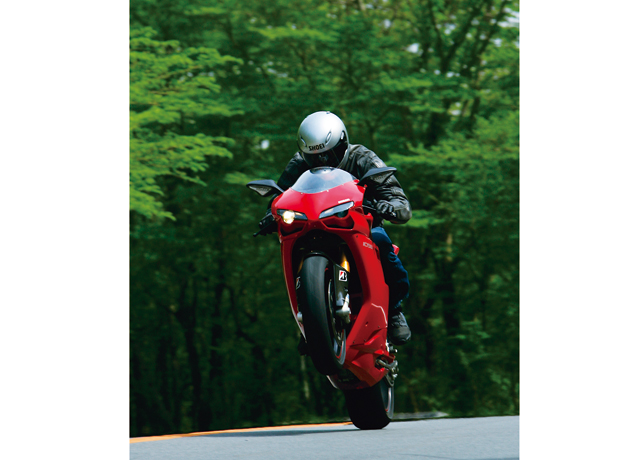 グーバイク特集記事】ただいま国内上陸中！最新輸入車イッキ乗り