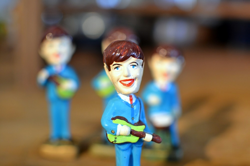 THE Beatlesビートルズ首振り人形セット - ガジェットモード