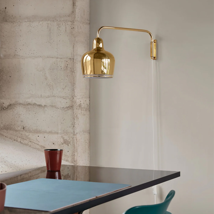 ブラケットライト A330S ゴールデンベル・ブラス｜artek ｜照明の