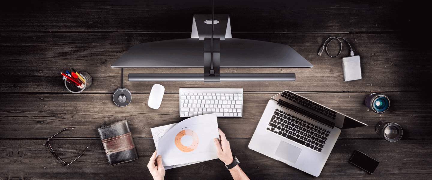 BenQ Screenbar Plus Review - Gadgets Middle East