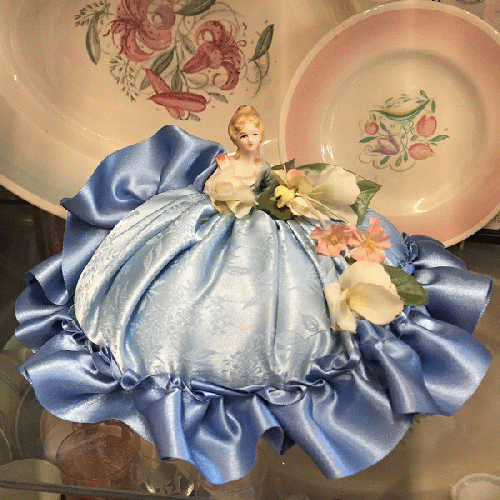 ハーフドール ピンクッション｜「GENIO ANTICA（ジェニオアンティカ