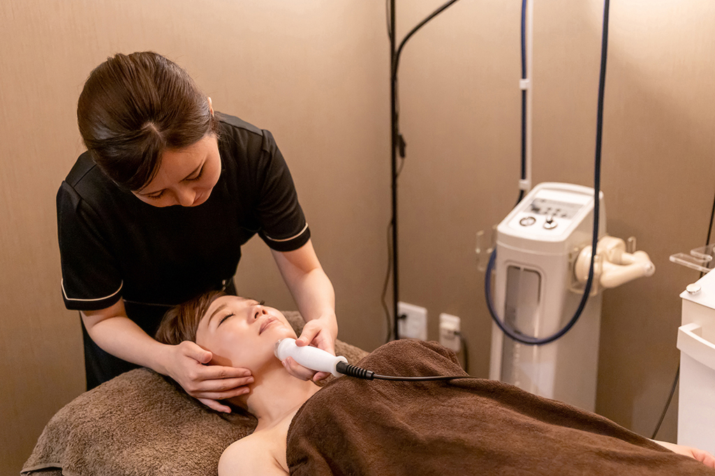 痩身エステの人気マシン、ラジオ波（RF）を徹底解剖！｜エステサロン