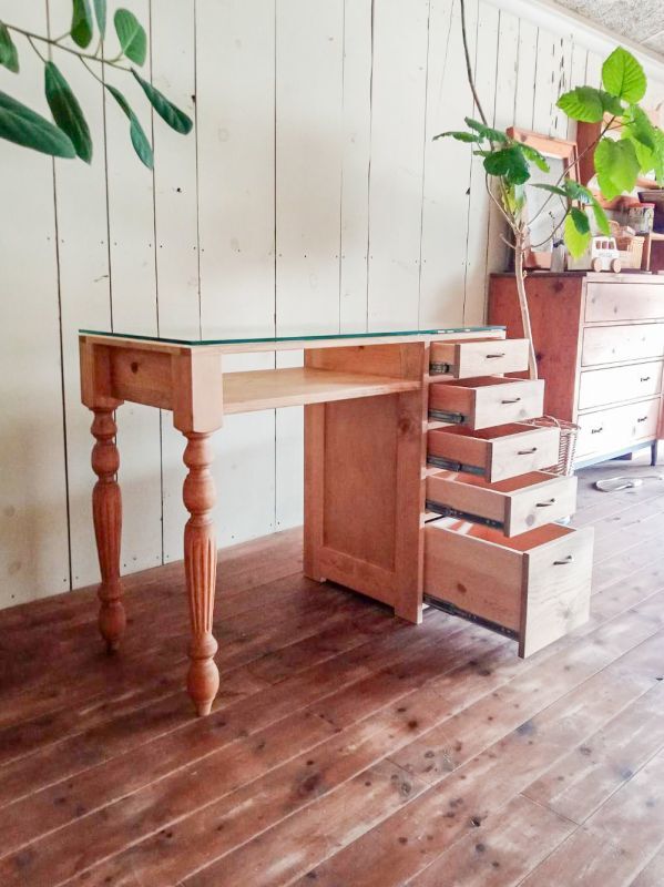 ネイルサロン向け木製ウッドネイルテーブルW1000引出し4杯付き@大阪