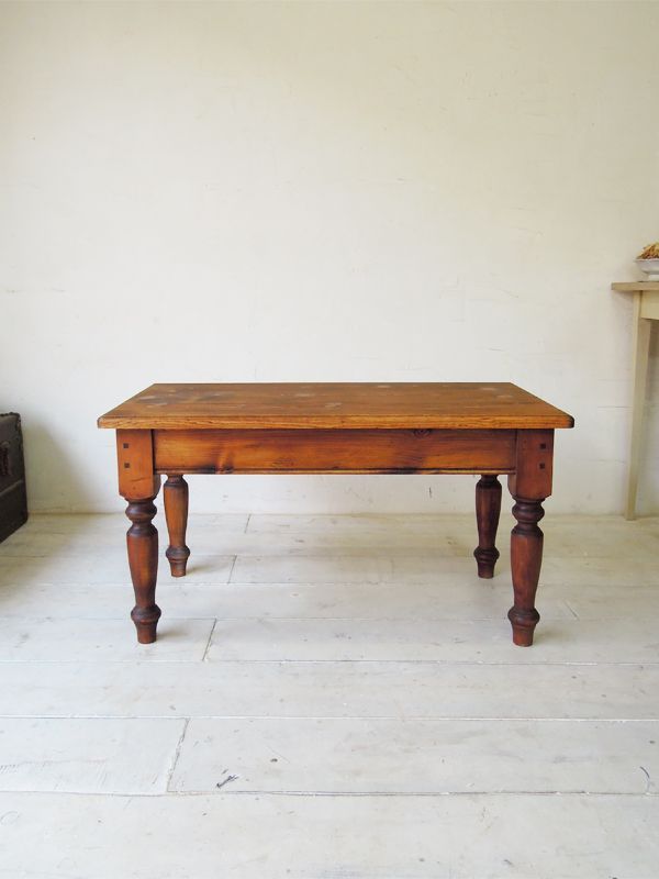 アンティーク風のローテーブル900(パイン材)は大阪関西のオーダー家具