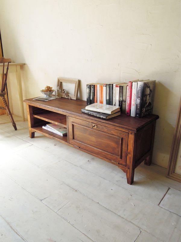 イギリスアンティーク家具・パイン材TVボードのオーダーは大阪家具店GFへ