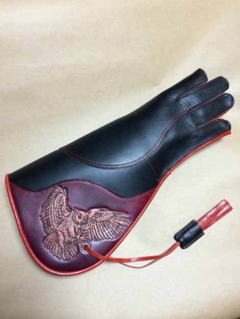猛禽類用グローブ | 革製品のオーダーメイドは北海道札幌市のGreat