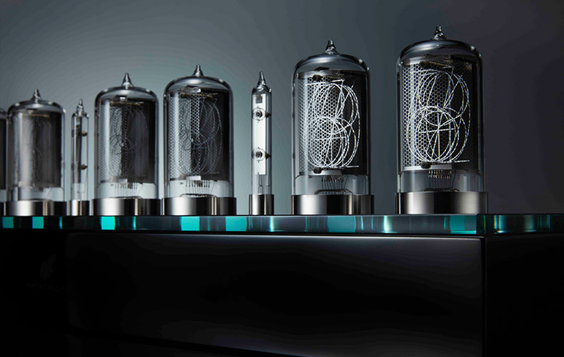 世界を駆けめぐったニキシー管復活のニュース。その立役者はひとりの