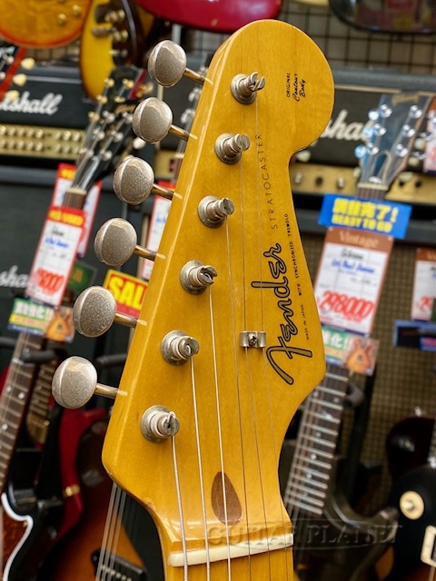 ギター Fender Japan ST57-70T Tobacco Sunburst Fender JapanST57-70