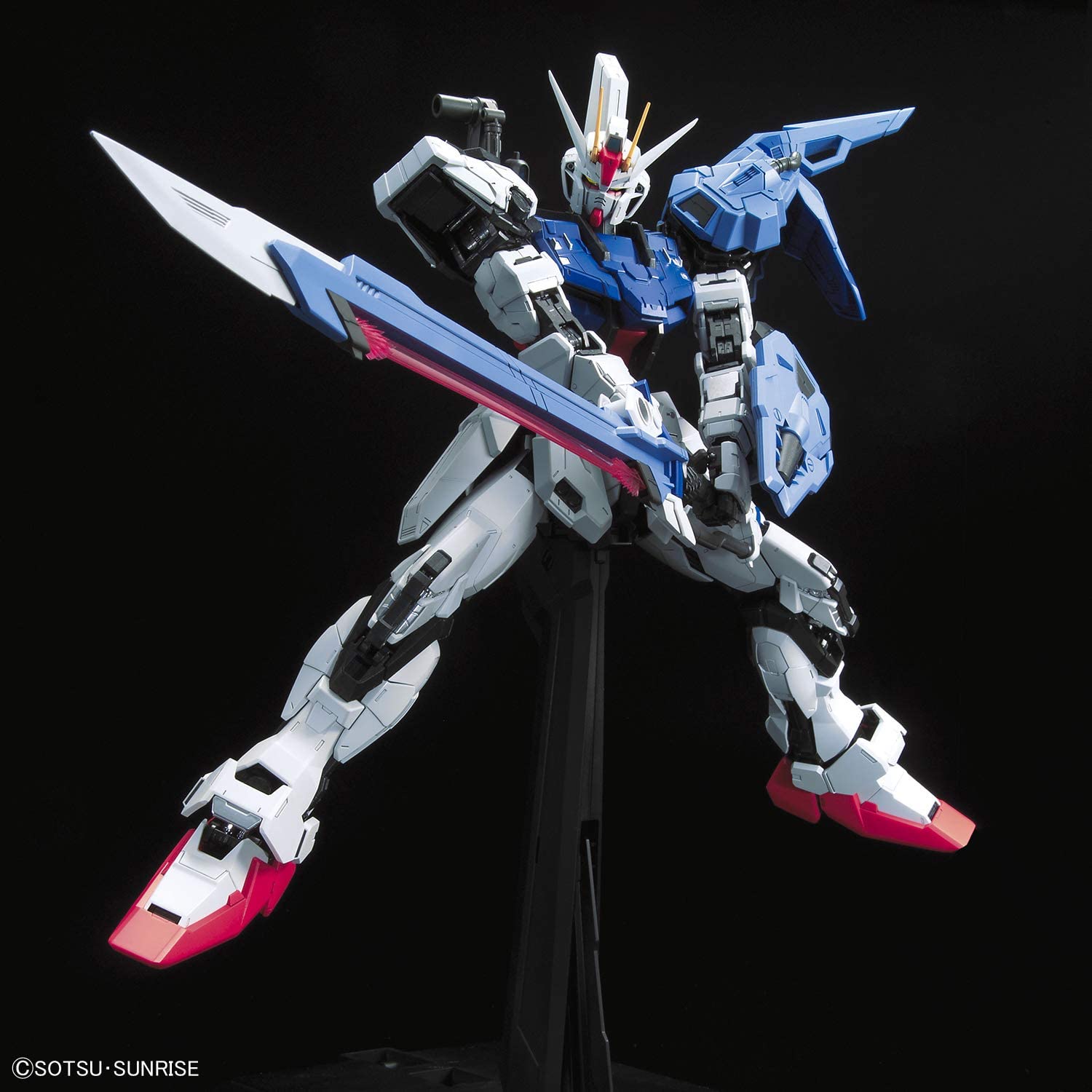 未組立】PG GAT-X105 STRIKE GUNDAM ストライクガンダム 未組立】PG