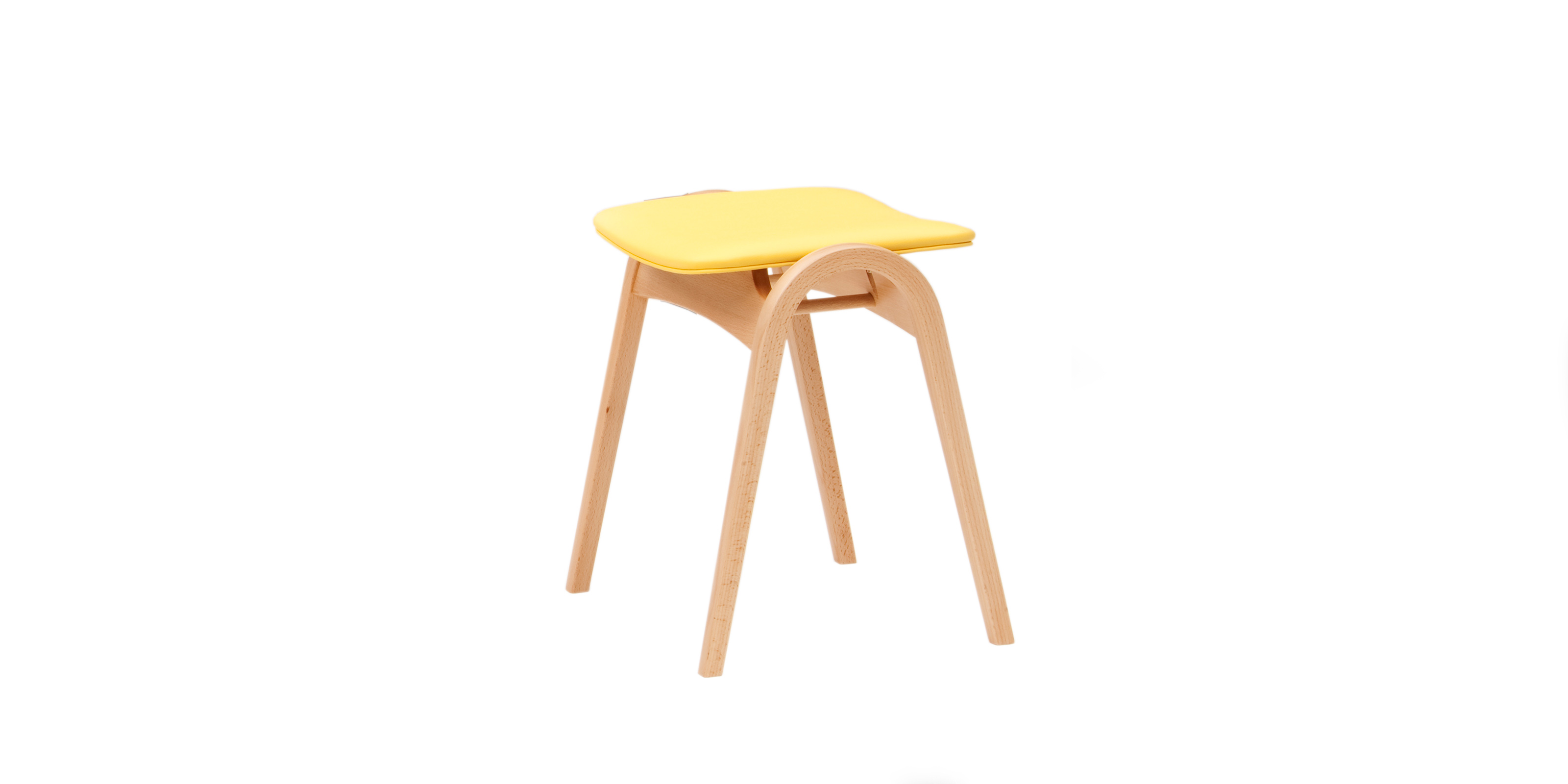 秋田木工スタッキングスツール・ブナ・ナチュラル色 | D&DEPARTMENT