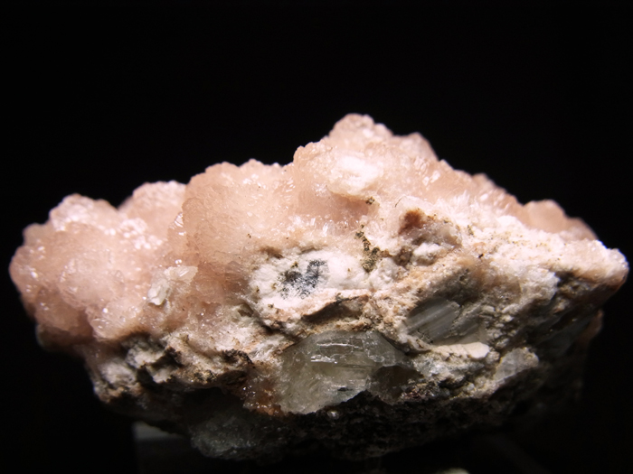 南アフリカ産オルミアイト (Olmiite / South Africa) - 鉱物標本販売店