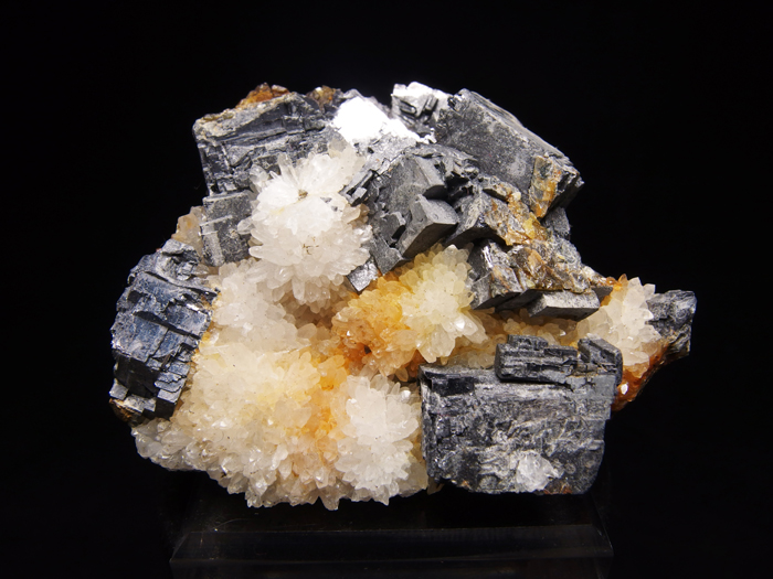 新潟県白板鉱山産 水晶、方鉛鉱＆閃亜鉛鉱 (Quartz, Galena