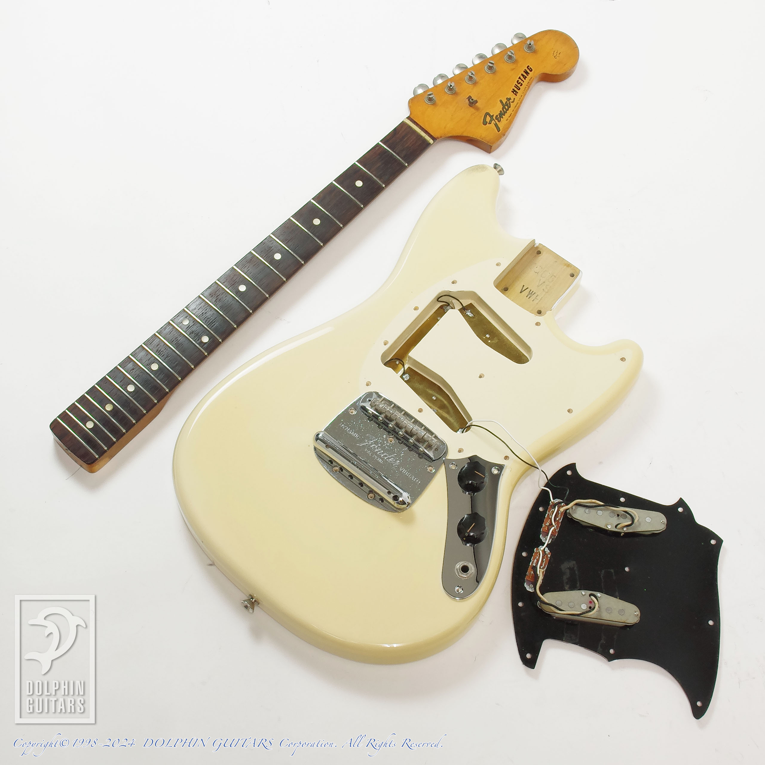 メーカー不明 ムスタング？ ボディ Fender Bronco ネック ムスタング