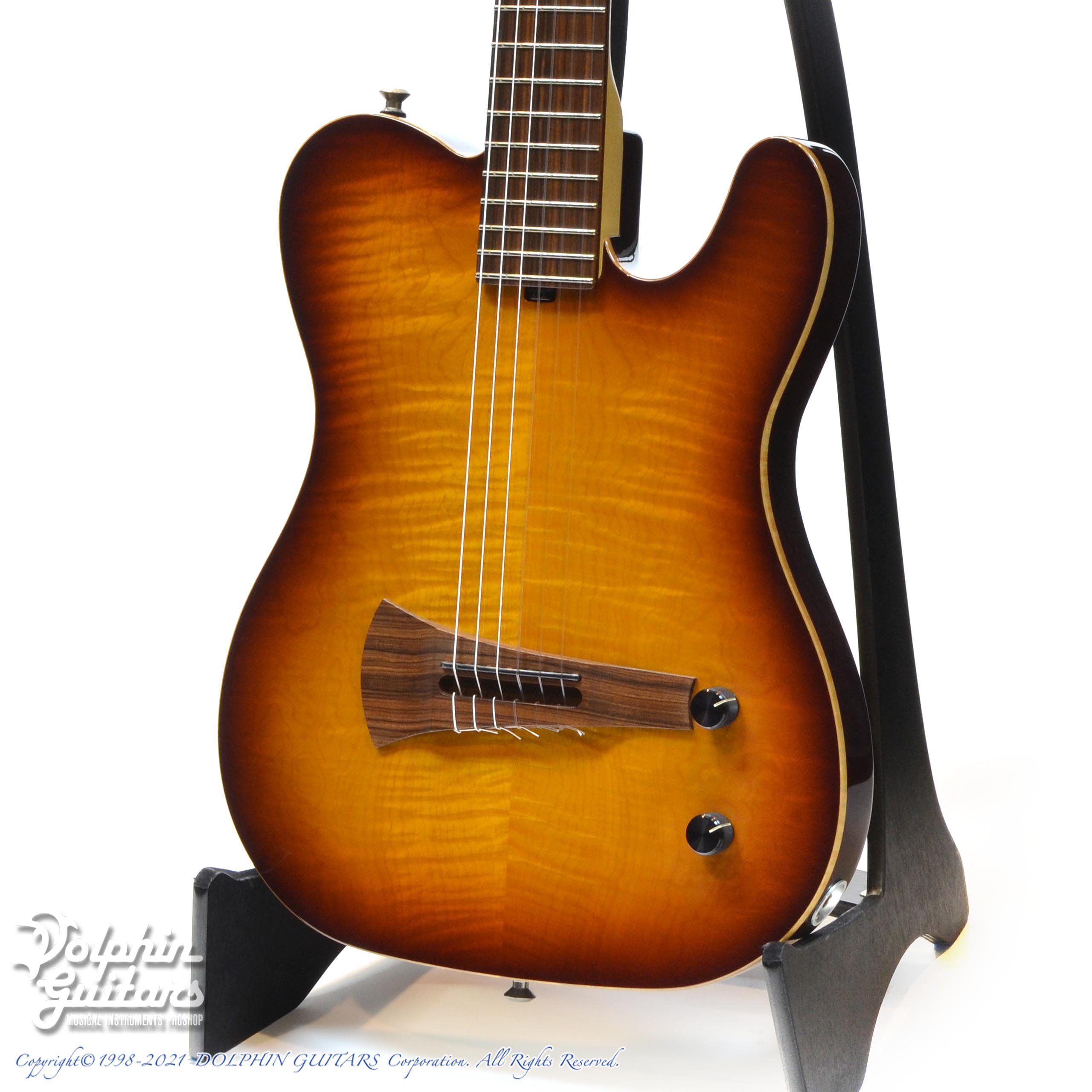 SADOWSKY NYC Electric Nylon|ドルフィンギターズ