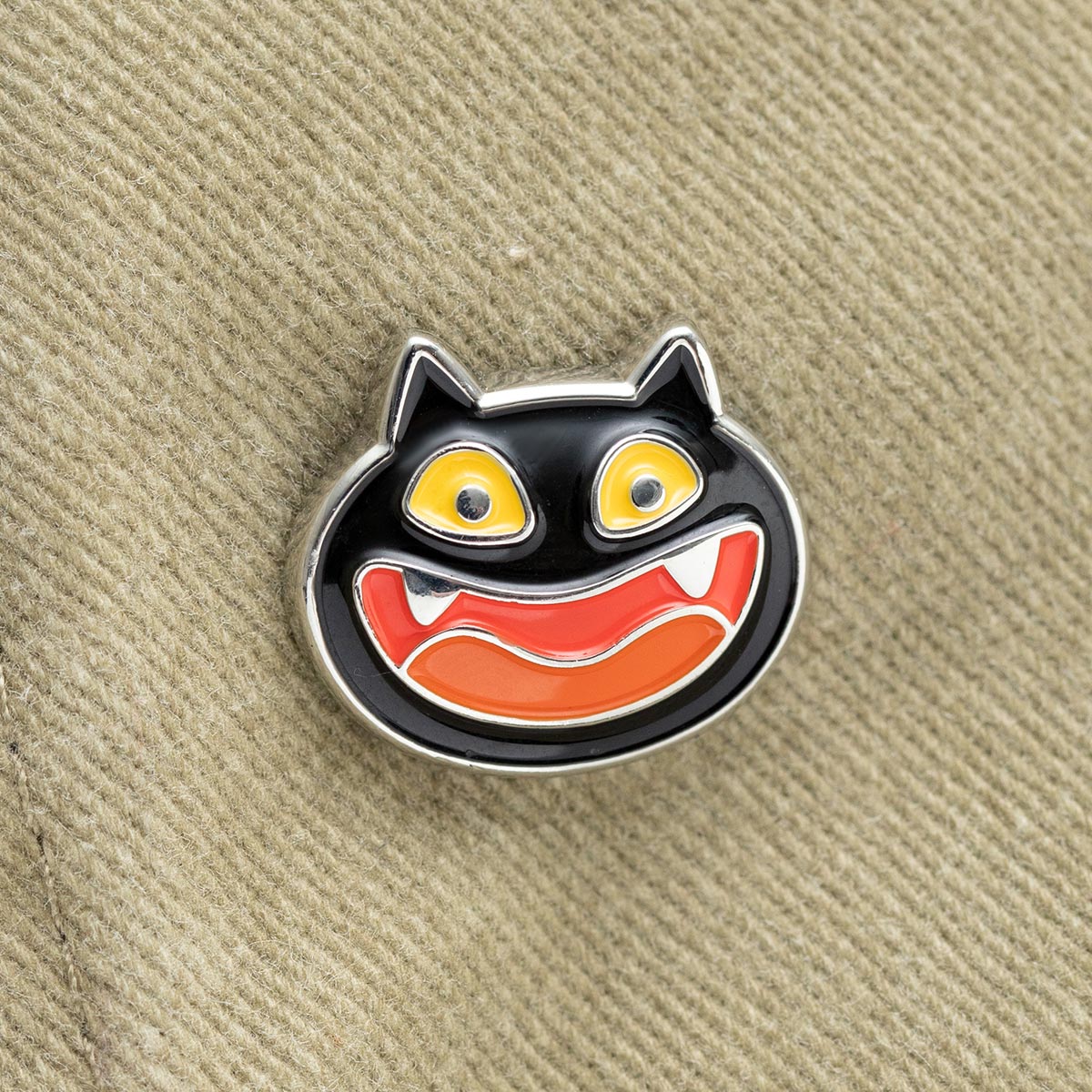 GBL】となりのトトロ デザインピンバッジ オープニングねこ | どんぐり