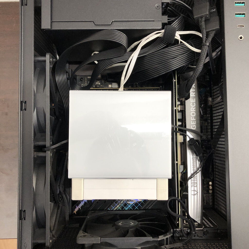 中古 自作PC(i7 13700/32GB/SSD1TB/RTX4070 SUPER) 5090000939