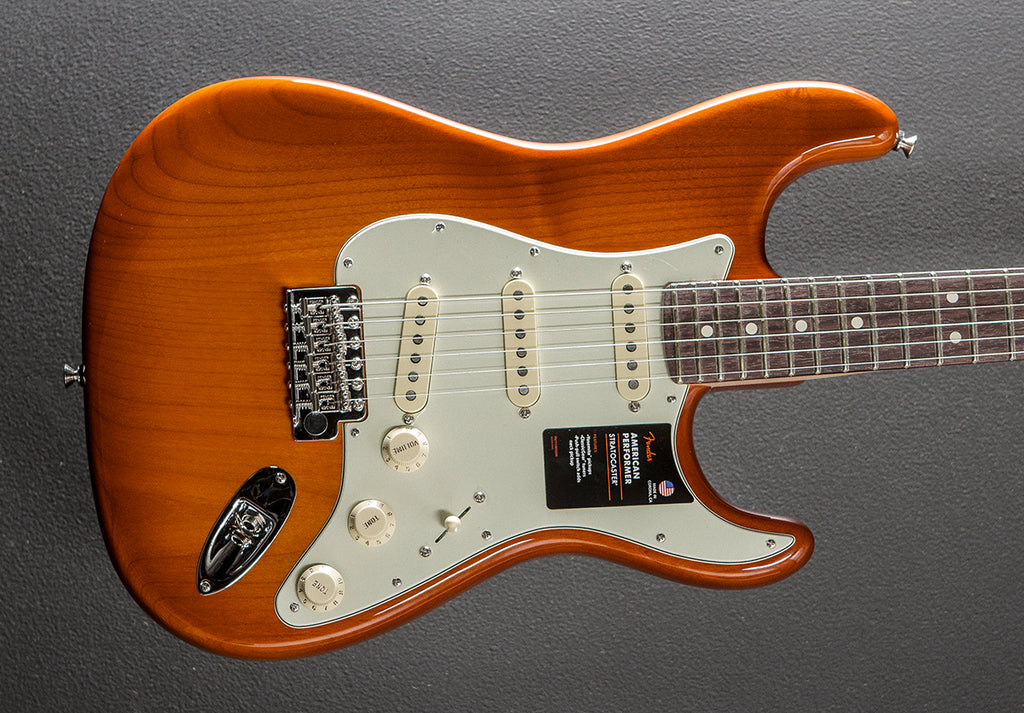 American Performer Stratocaster - Honey Burst w/Rosewood – Dave's