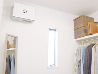 住まい向け除湿乾燥機〜カライエ | ダイキンHVACソリューション東京