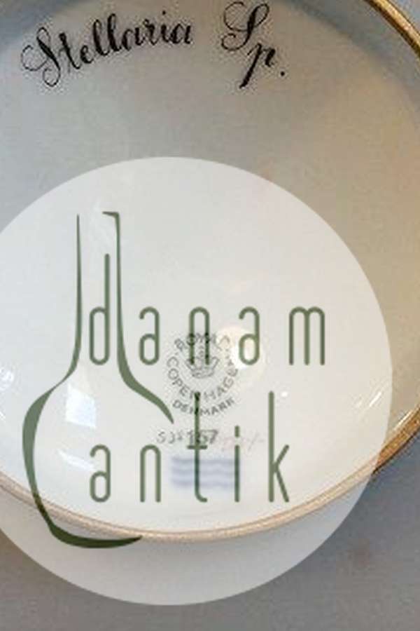 ロイヤルコペンハーゲン フローラダニカシュガーボウル No 3502 or 156