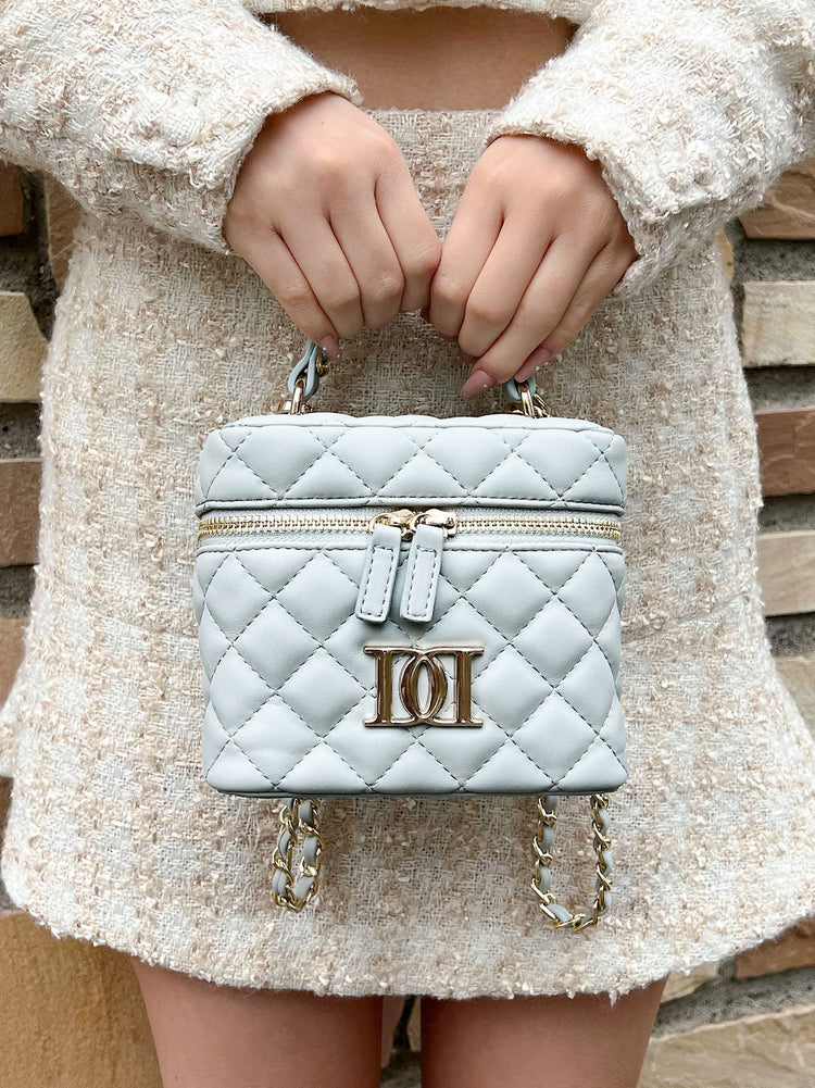 darich キルティングスクエアミニバッグSAX