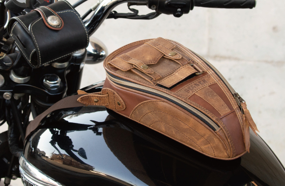 none専用 レザー タンクバッグ ブラック BAGSTER BAGSTER】ネオレトロ